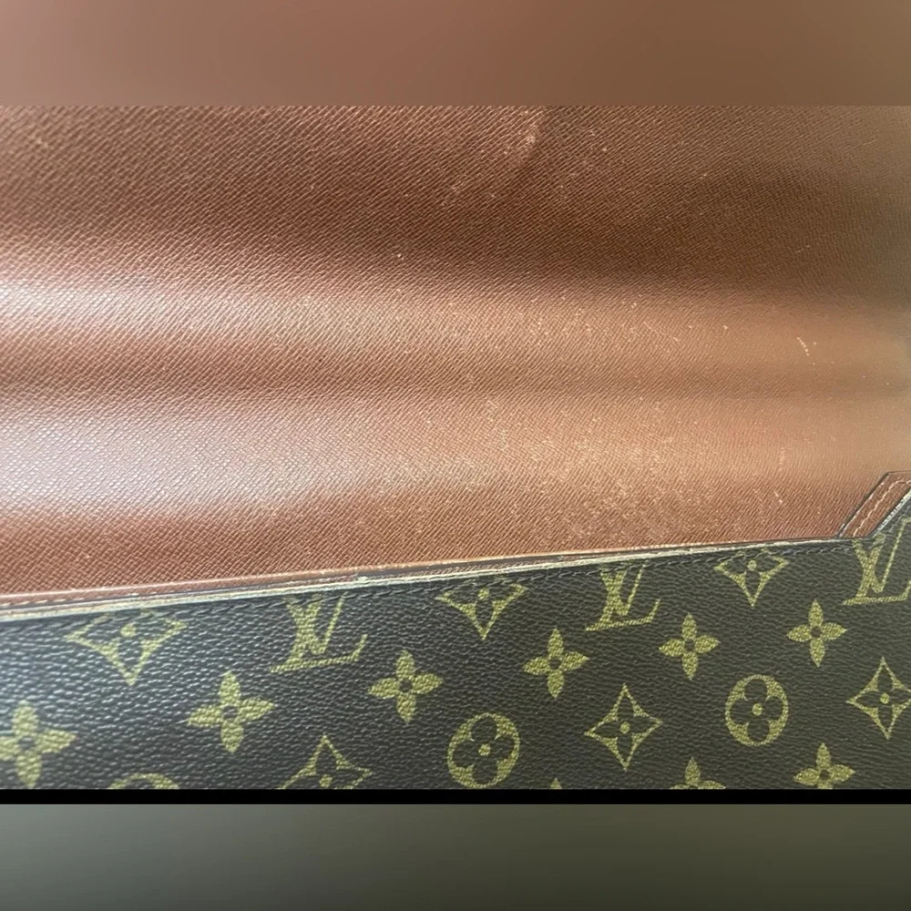 Briefcase - Picture 8 of 13